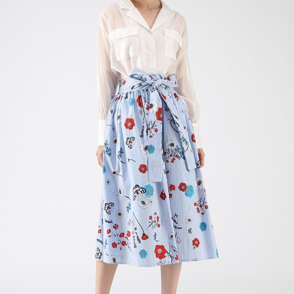ChicWish Floral Striped Skirt Tie Detail Medium